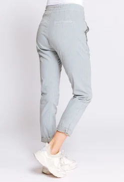 Damen Zhrill Hosen*FABIA