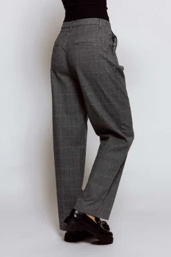 Damen Zhrill Hosen*LENYA