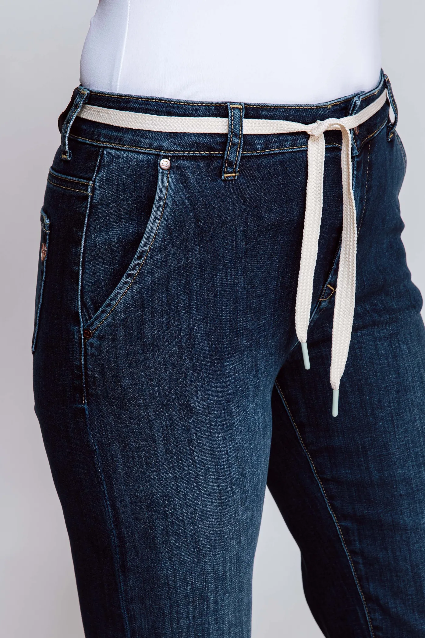 Damen Zhrill Jeans*ROA